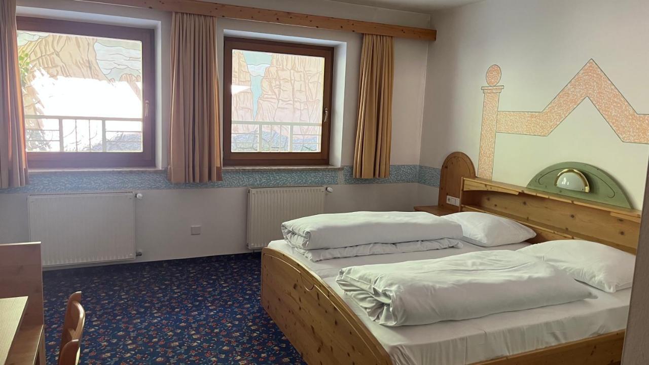 Hotel Saxl Campo di Trens Eksteriør billede
