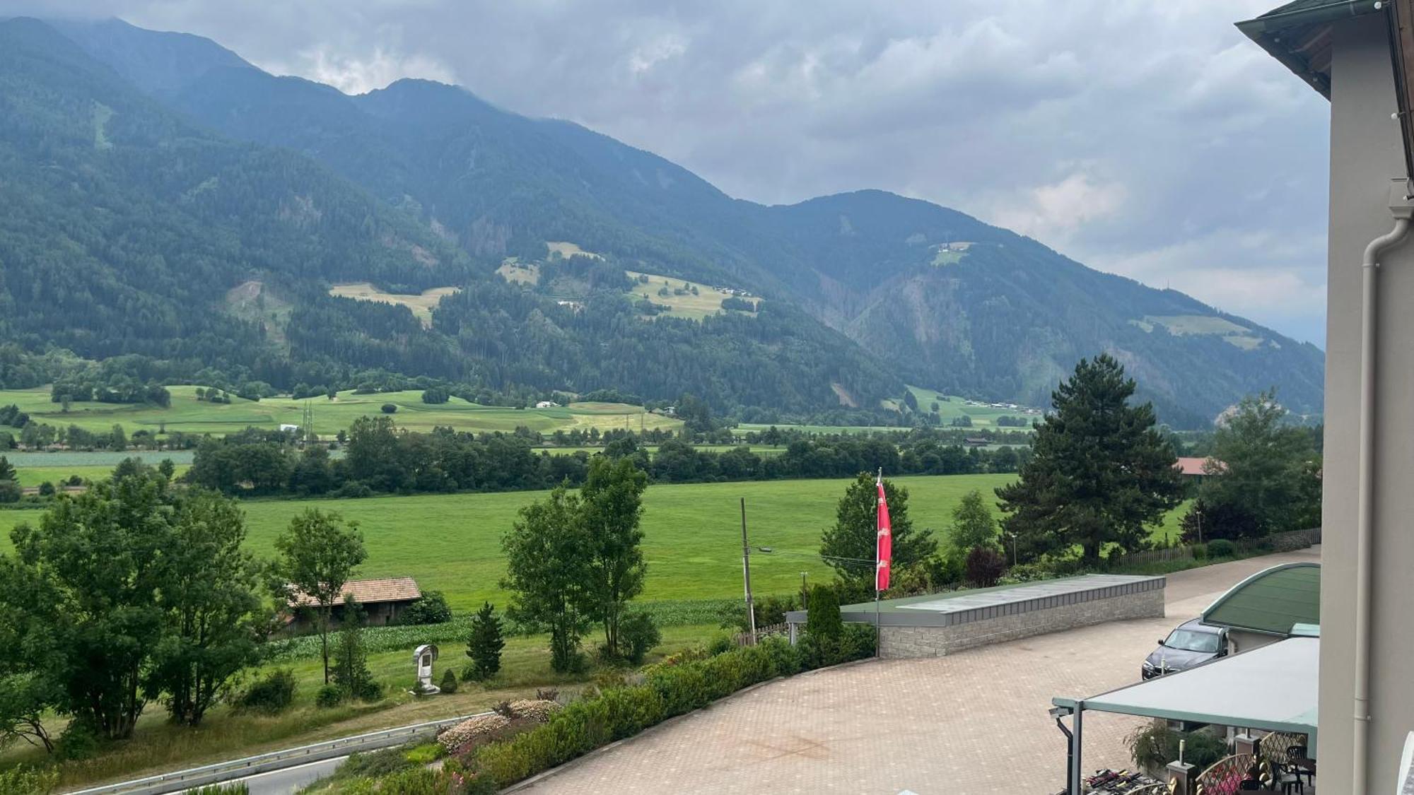 Hotel Saxl Campo di Trens Eksteriør billede