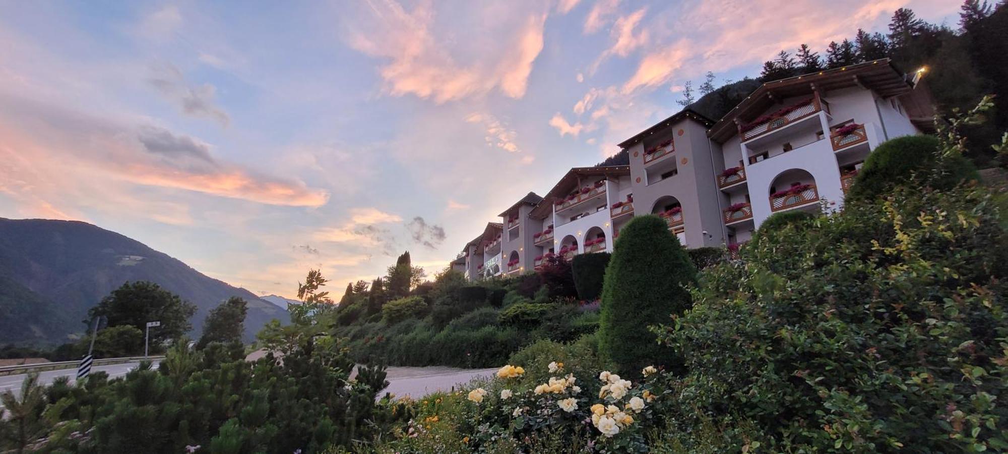 Hotel Saxl Campo di Trens Eksteriør billede