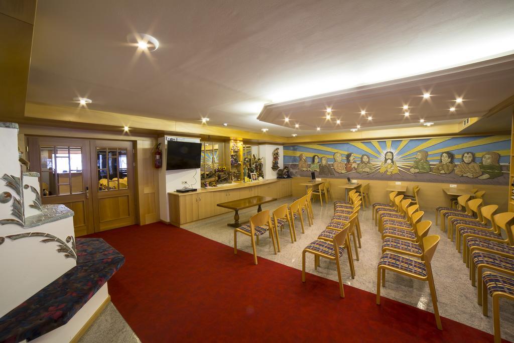 Hotel Saxl Campo di Trens Eksteriør billede